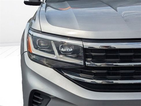Used 2021 Volkswagen Atlas SE image 21