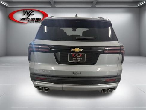 New 2026 Chevrolet Traverse LT w/ Driver Confidence Package FWD image 6