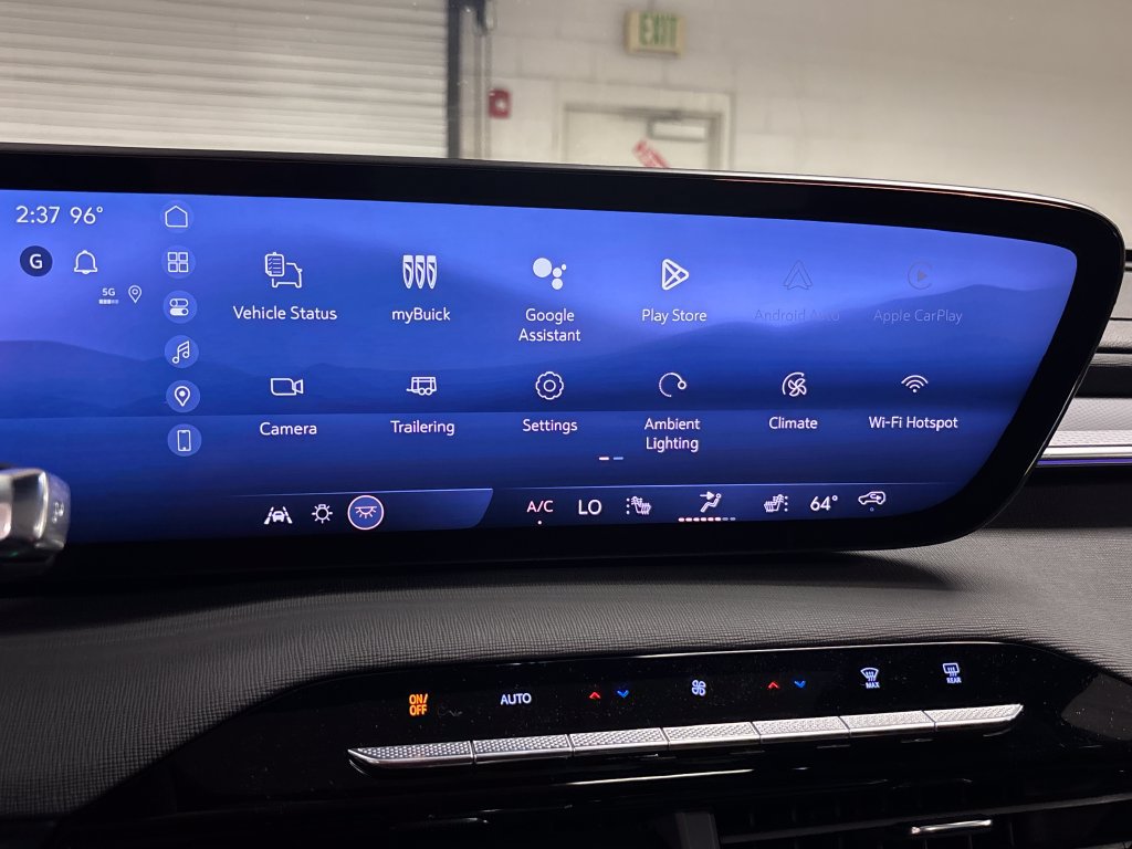 New 2026 Buick Enclave Sport Touring w/ Power Package FWD image 39