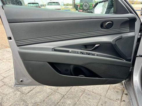 New 2026 Hyundai Elantra SEL Sport Premium FWD image 16