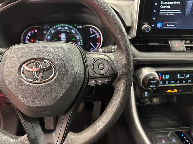 Certified 2025 Toyota RAV4 XLE AWD/4WD image 21