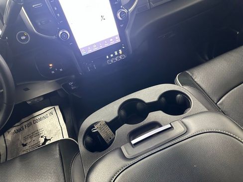 Used 2025 RAM 2500 Laramie image 40