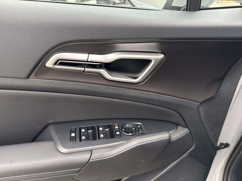 New 2026 Kia Sportage EX AWD/4WD image 23