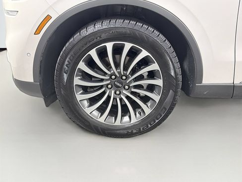 Used 2022 Lincoln Aviator Reserve w/ Equipment Group 201A AWD/4WD image 34