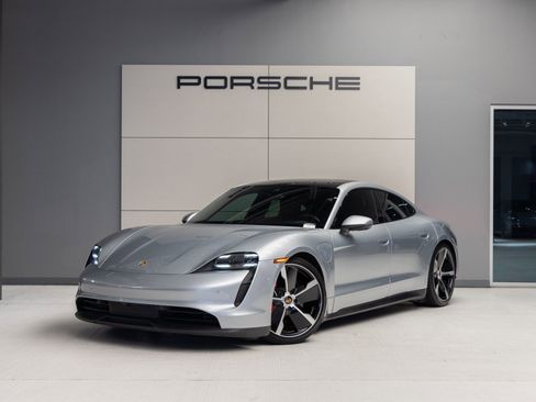 Used 2020 Porsche Taycan 4S image 1
