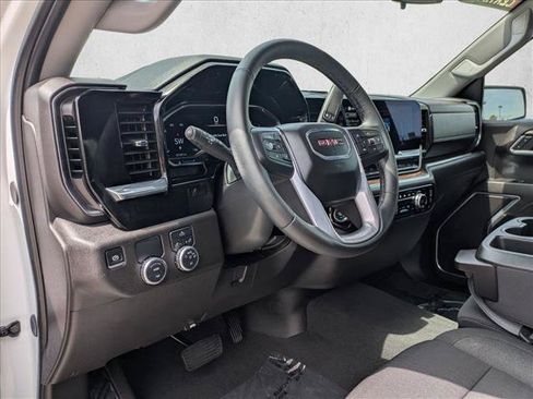 Used 2025 GMC Sierra 1500 Elevation RWD image 10
