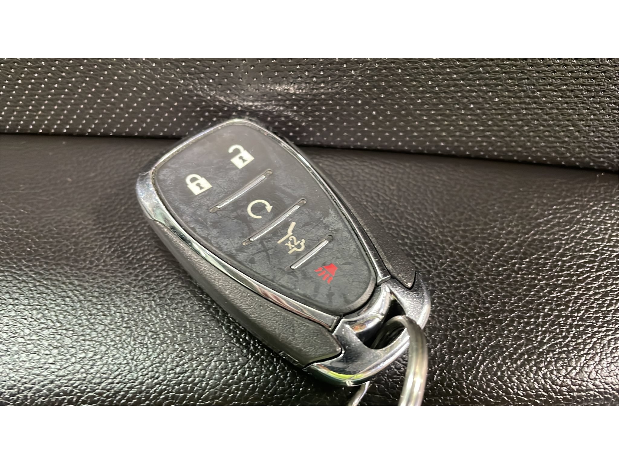 Used 2021 Chevrolet Traverse Premier w/ Redline Edition AWD/4WD image 20