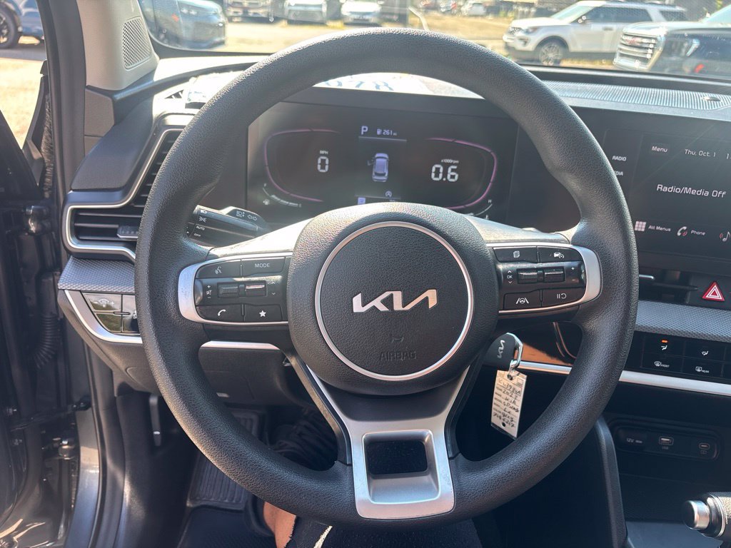 Used 2023 Kia Sportage LX FWD image 17