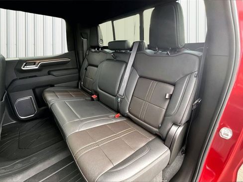 Used 2022 Chevrolet Silverado 1500 High Country w/ High Country Premium Package image 19