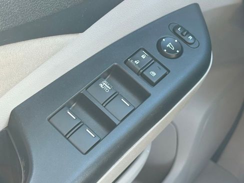 Used 2014 Honda CR-V EX image 30