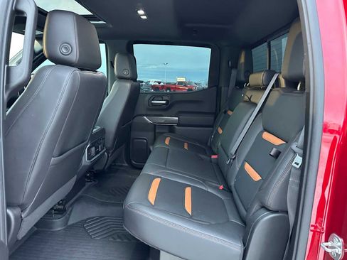 Used 2021 GMC Sierra 1500 AT4 w/ Technology Package AWD/4WD image 16