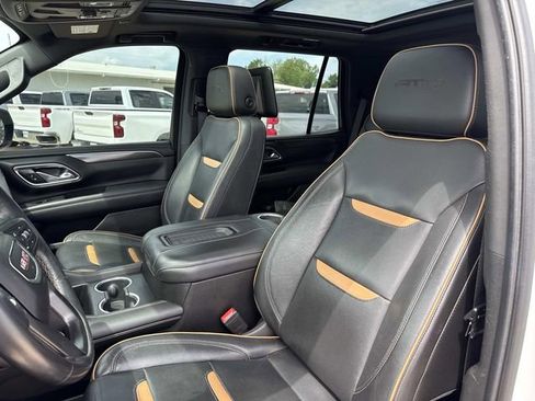 Used 2021 GMC Yukon AT4 w/ AT4 Premium Plus Package AWD/4WD image 39