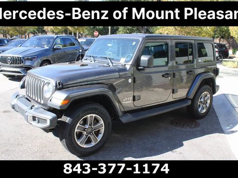 Used 2018 Jeep Wrangler Unlimited Sahara image 15