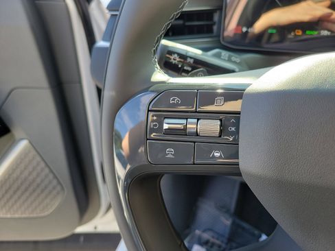 New 2026 Kia EV9 Wind AWD/4WD image 25