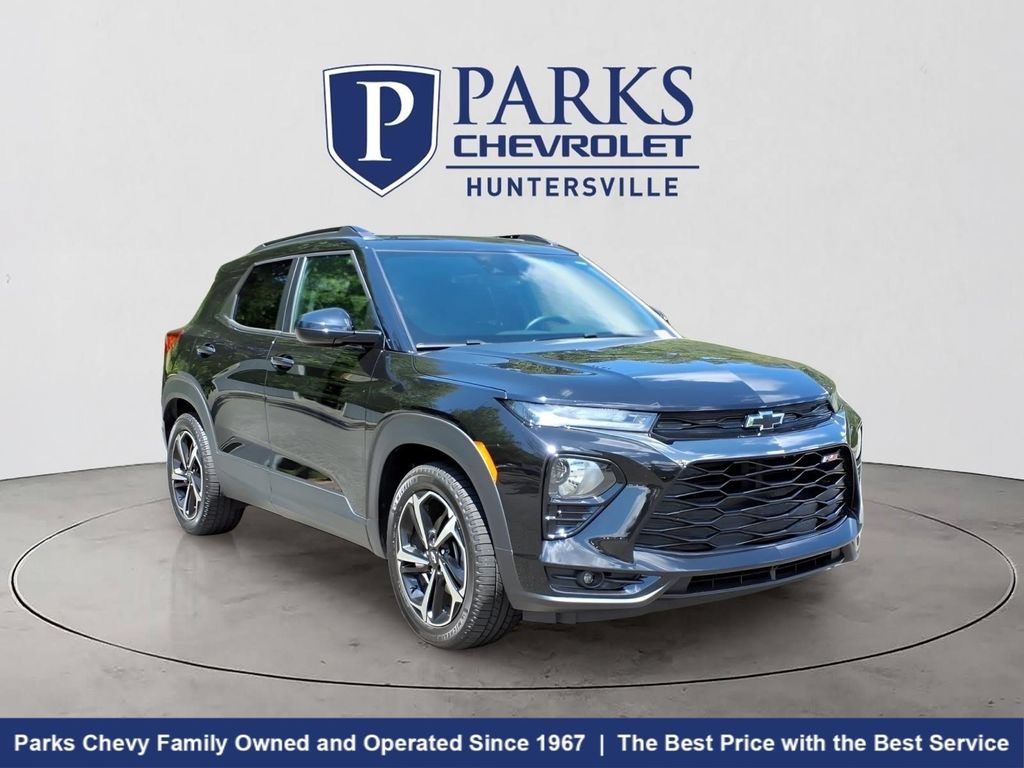 Certified 2021 Chevrolet TrailBlazer RS w/ Sun and Liftgate Package FWD image 1