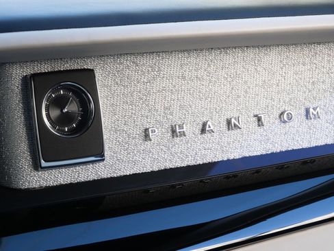 Certified 2018 Rolls-Royce Phantom Sedan image 14