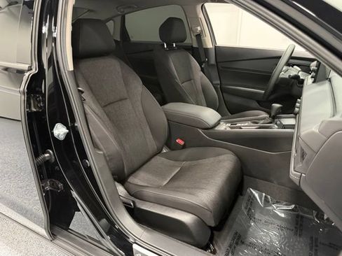 Used 2025 Honda Accord SE image 36