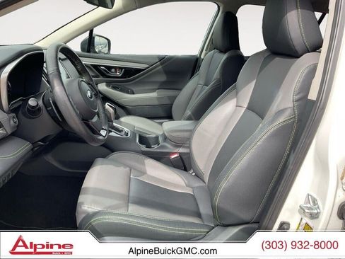 Used 2025 Subaru Outback Onyx Edition AWD/4WD image 9