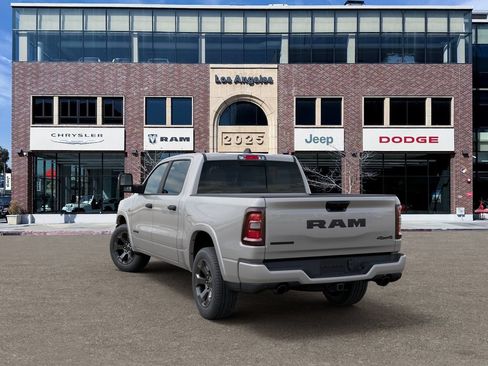 New 2026 RAM 1500 Big Horn AWD/4WD image 3