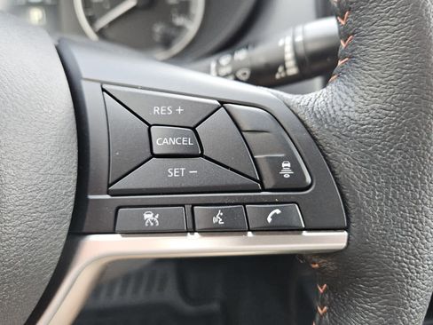 New 2025 Nissan Versa SR FWD image 13