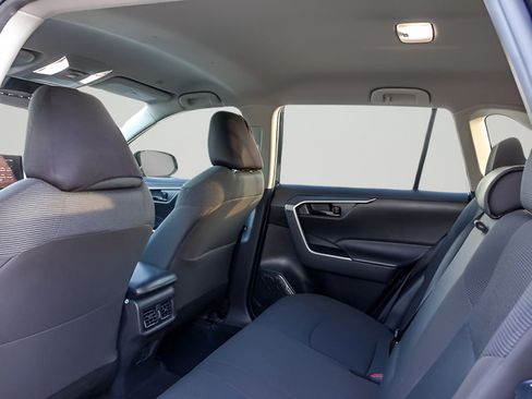 Certified 2024 Toyota RAV4 LE AWD/4WD image 12