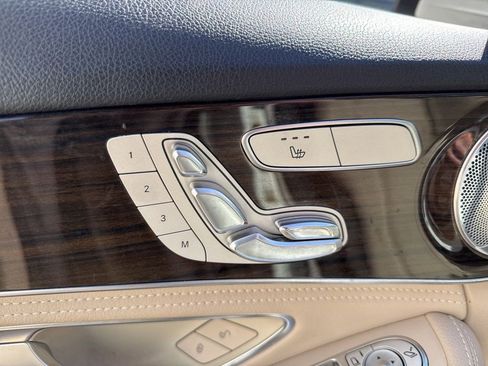 Used 2016 Mercedes-Benz C 300 4MATIC Sedan image 8
