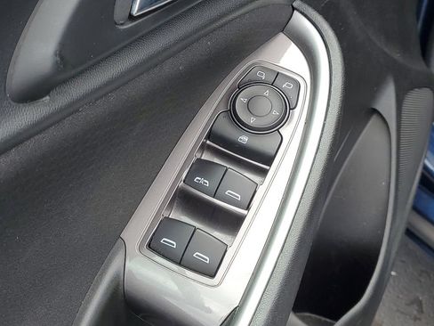 Used 2022 Chevrolet Malibu LT FWD image 23