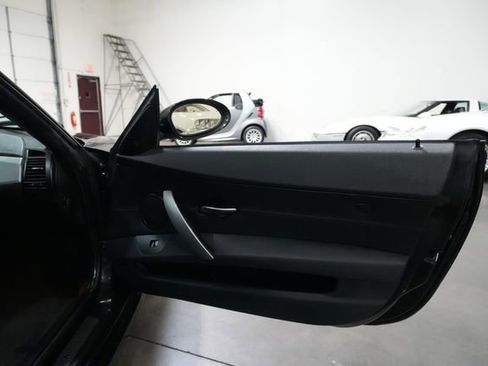 Used 2007 BMW Z4 3.0i image 29