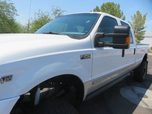 Used 2002 Ford F250 XLT AWD/4WD image 7