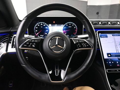 Used 2023 Mercedes-Benz S 500 4MATIC w/ AMG Line image 30