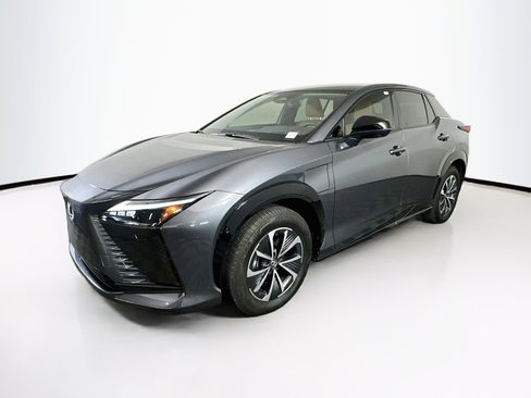 Used 2023 Lexus RZ 450e Premium w/ Technology Package AWD/4WD image 3