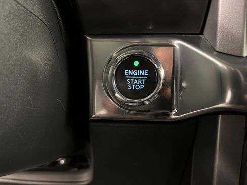 Certified 2021 Ford F150 Lariat image 21