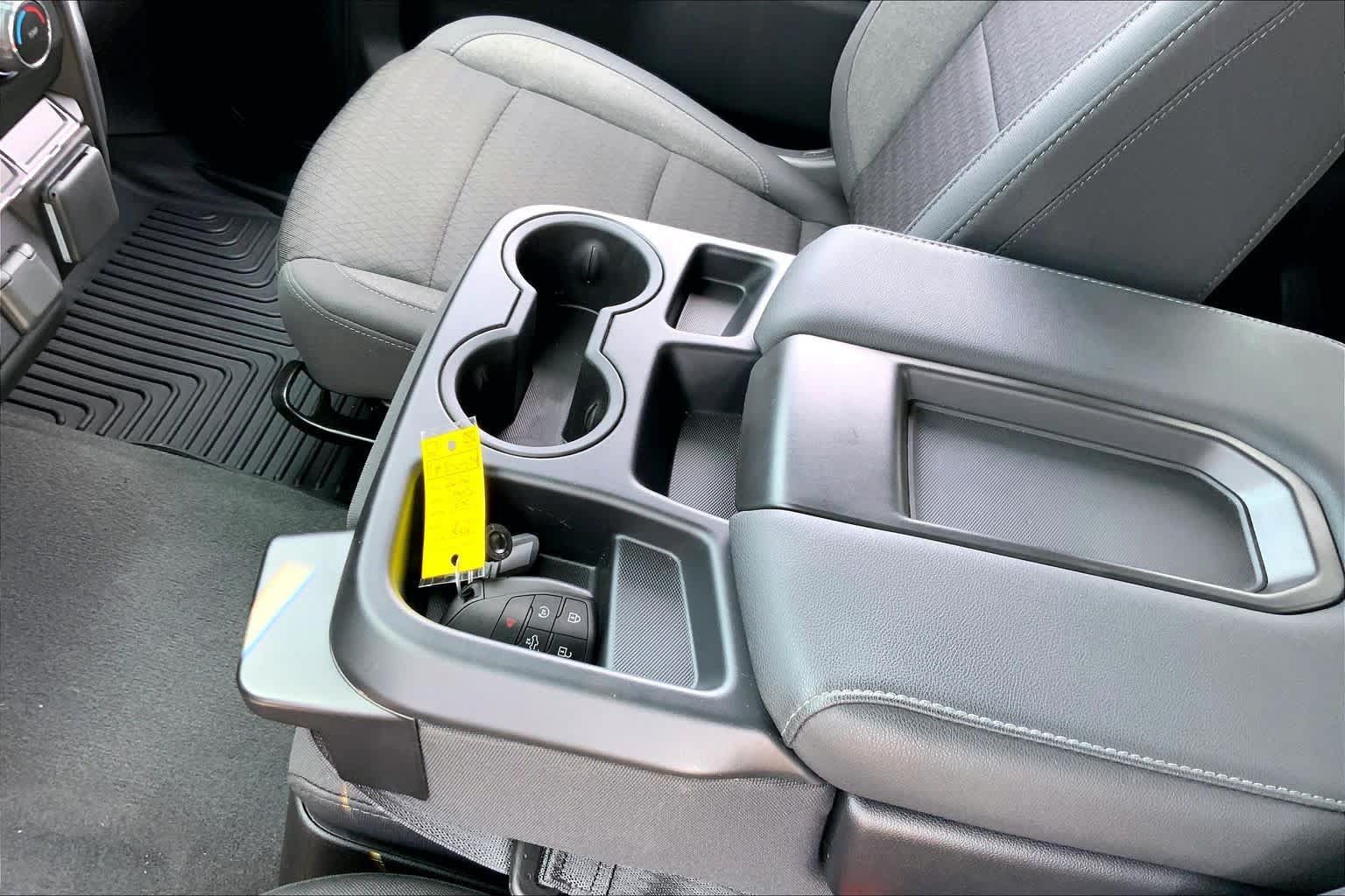 Used 2026 Chevrolet Silverado 1500 Custom RWD image 16