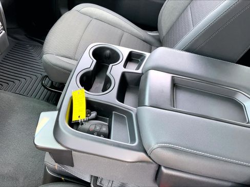 Used 2026 Chevrolet Silverado 1500 Custom RWD image 16