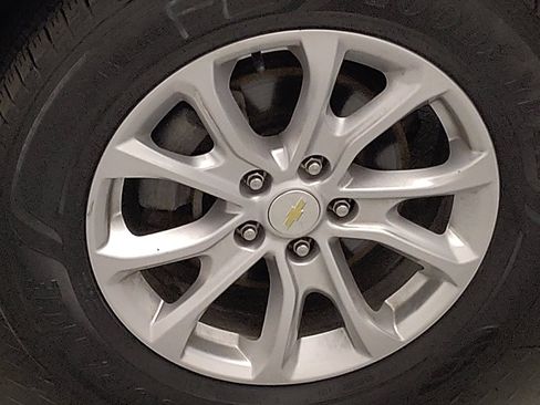 Used 2019 Chevrolet Equinox LS FWD image 31