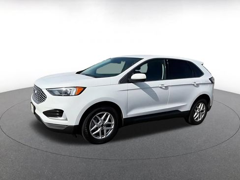 Used 2024 Ford Edge SEL AWD/4WD image 6