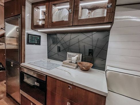 Used 2022 Ford F550 4x4 Crew Cab Super Duty w/ Power Equipment Group image 56