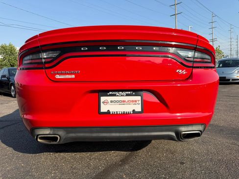 Used 2016 Dodge Charger R/T RWD image 38