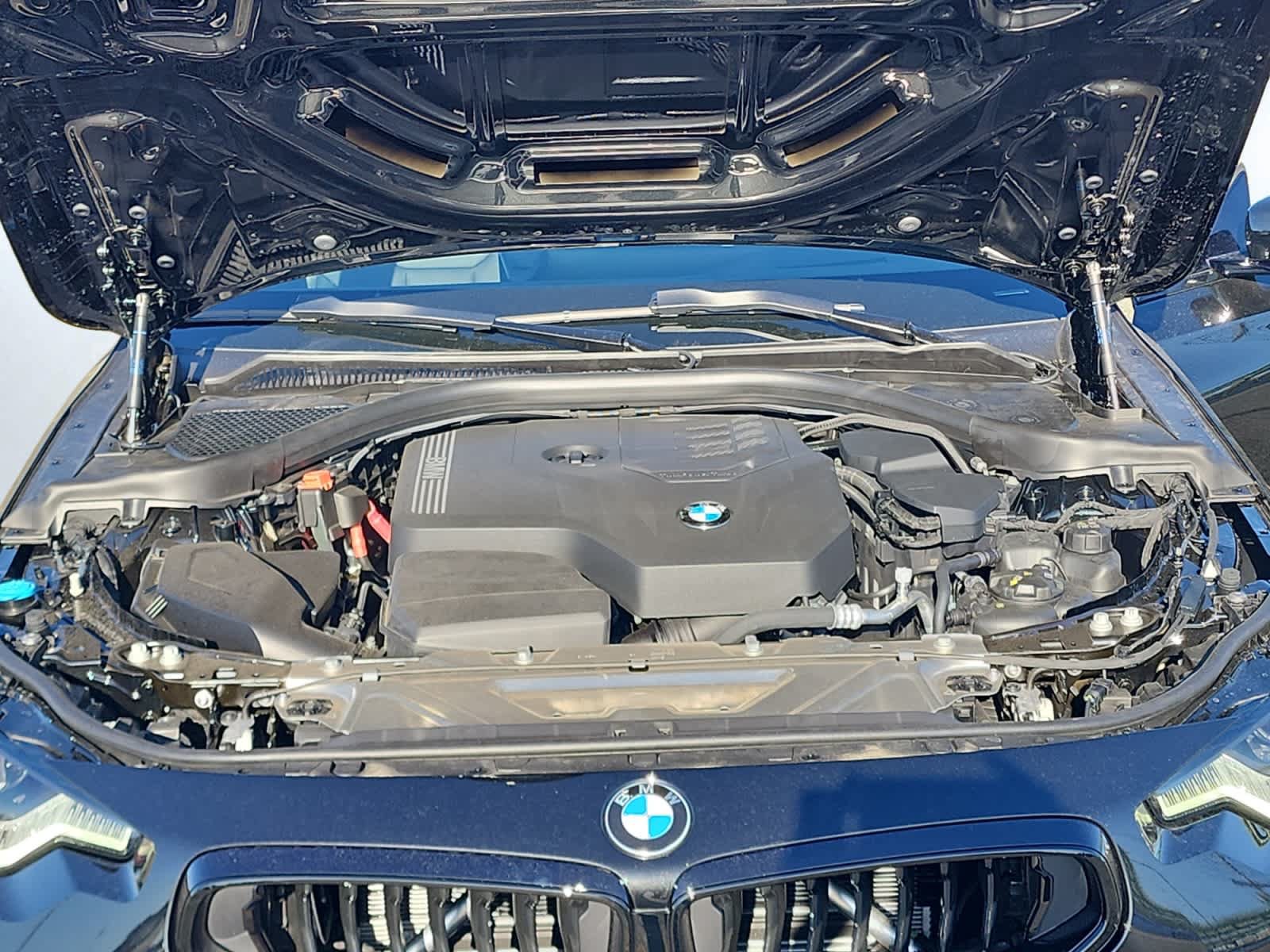 New 2026 BMW 230i xDrive Coupe w/ Premium Package AWD/4WD image 9
