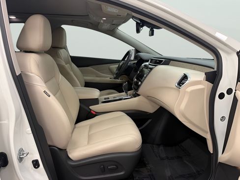 Used 2020 Nissan Murano SL w/ Moonroof Package AWD/4WD image 14