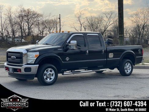 Used 2016 Ford F250 XL w/ XL Appearance Package AWD/4WD image 2