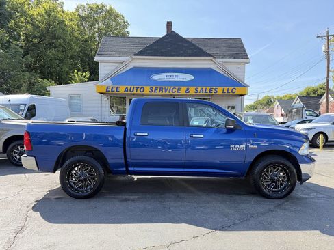 Used 2018 RAM 1500 Big Horn image 1