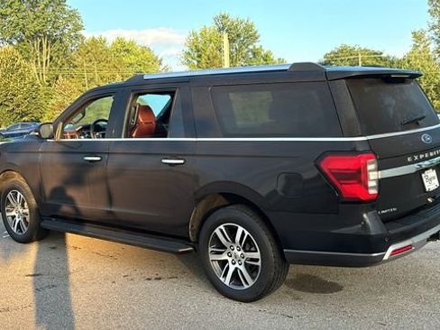 Used 2024 Ford Expedition Max Limited AWD/4WD image 5
