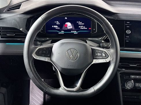 Used 2023 Volkswagen Taos SEL image 13