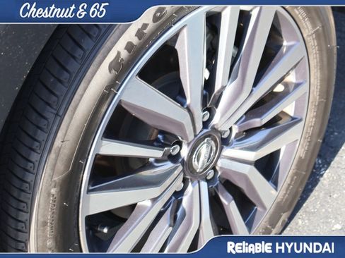 Used 2021 Nissan Kicks SV FWD image 26