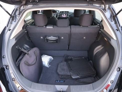 Certified 2024 Nissan Leaf SV Plus image 7