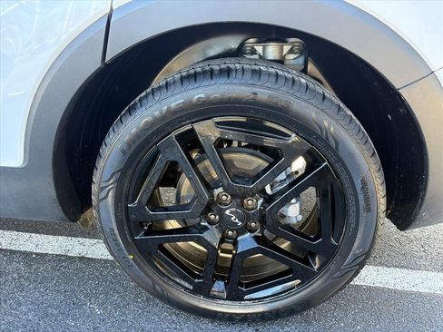 Used 2024 Kia Telluride EX X-Line image 26