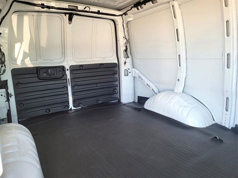 New 2025 Chevrolet Express 2500 w/ Driver Convenience Package image 10