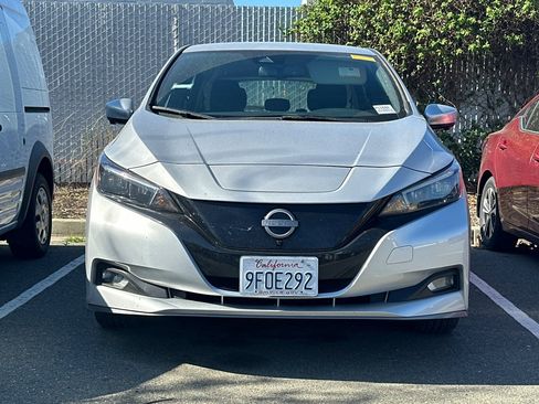 Certified 2023 Nissan Leaf SV Plus image 5