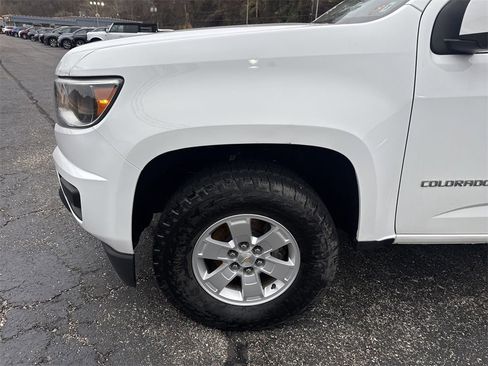 Used 2020 Chevrolet Colorado W/T w/ WT Convenience Package image 9